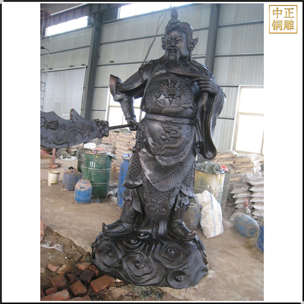 大型提刀關(guān)公像鑄造.jpg 大型提刀關(guān)公像鑄造.jpg