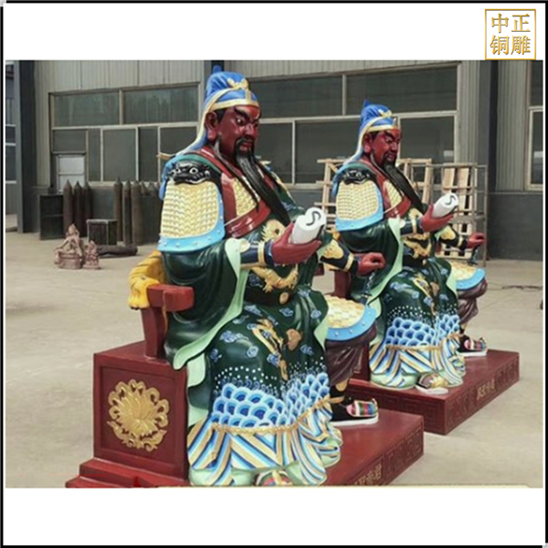 坐像看書彩繪關(guān)公雕塑.jpg 坐像看書彩繪關(guān)公雕塑.jpg